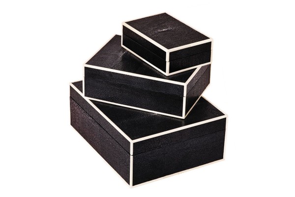 Exclusive Box aus Rochenleder mit Büffelknochen schwarz @a-cuckoo-moment