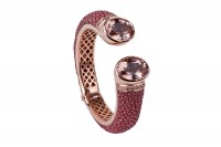 Bolero bracelet 18ct Gold with Morganites, Diamonds and stingray leather @a-cuckoo-moment