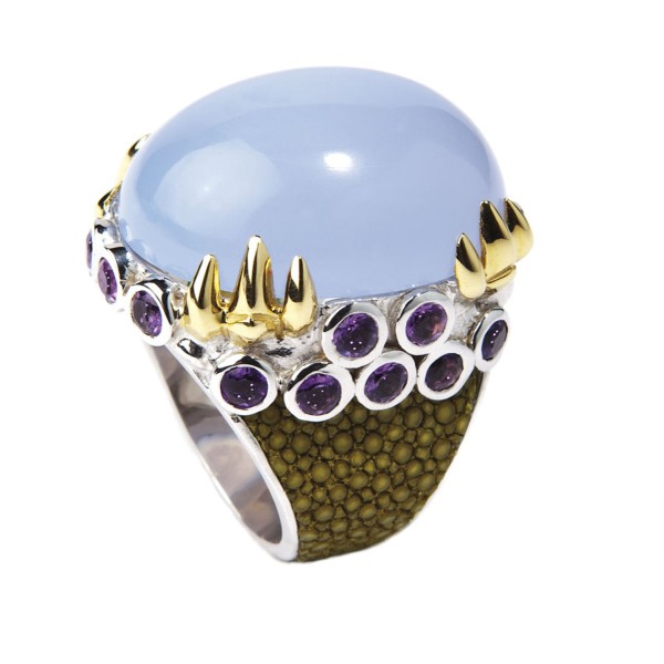 Margarita ring with blue chalcedony , amestysts and shagreen