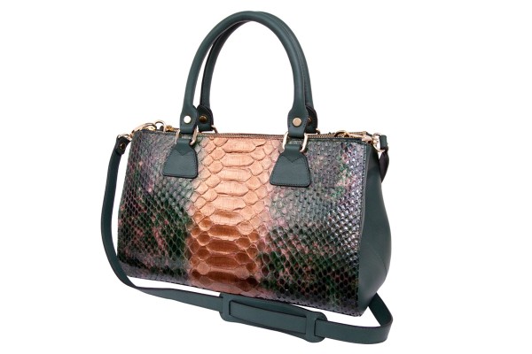 Bag Tessa in red handpainted pythonleather dramatic jungle @a-cuckoo-moment