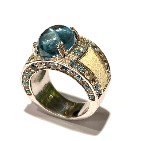 Kir Royal silver ring with blue topaz and stingray leather @a-cuckoo-moment.