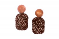 Gracy earrings with peach moonstone and stingray leather brown