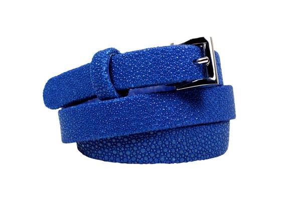 Stingray leather belt in royal blue @a-cuckoo-moment