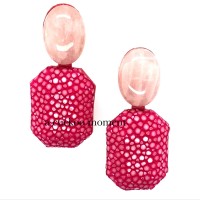 Grace - stingray earrings with fuchsia gemstones @a-cuckoo-moment